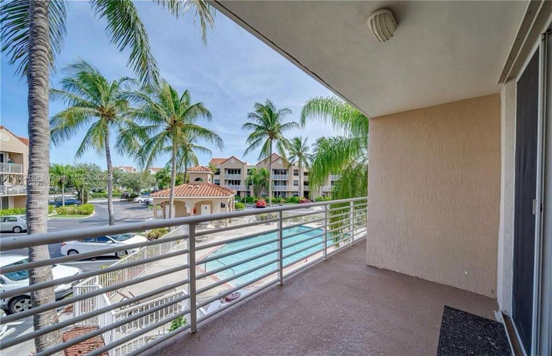 2711 Ocean Club Blvd 207, Hollywood, Floride 33019, États-Unis