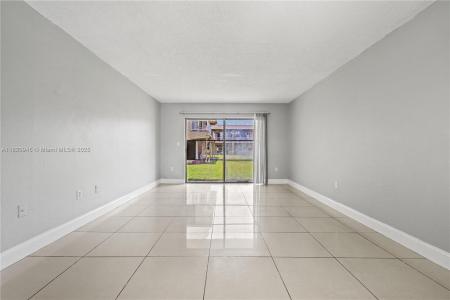 301 NW 177th St 104, Miami Gardens, Florida 33169, USA