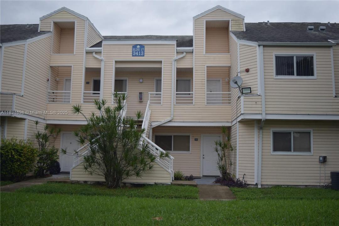 3413 NW 44th St 206, Oakland Park, Флорида 33309, Соединенные Штаты