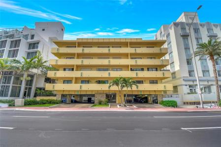 2924 Collins Avenue 501, Miami Beach, Florida 33140, USA