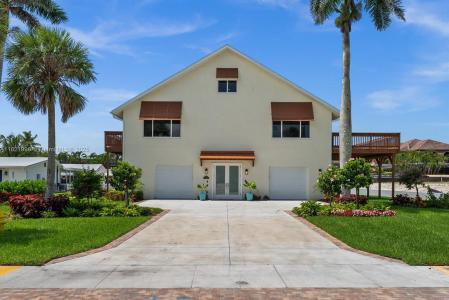 4837 Tarpon AVE, Cape Coral, Florida 34134, USA