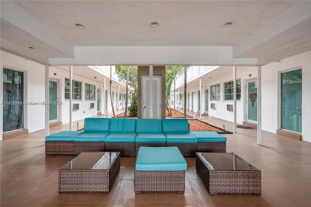 7950 Tatum Waterway Dr N12, Miami Beach, 佛罗里达州 33141, 美国