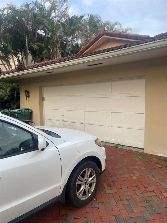 16120 E Troon Cir, Miami Lakes, Florida 33014