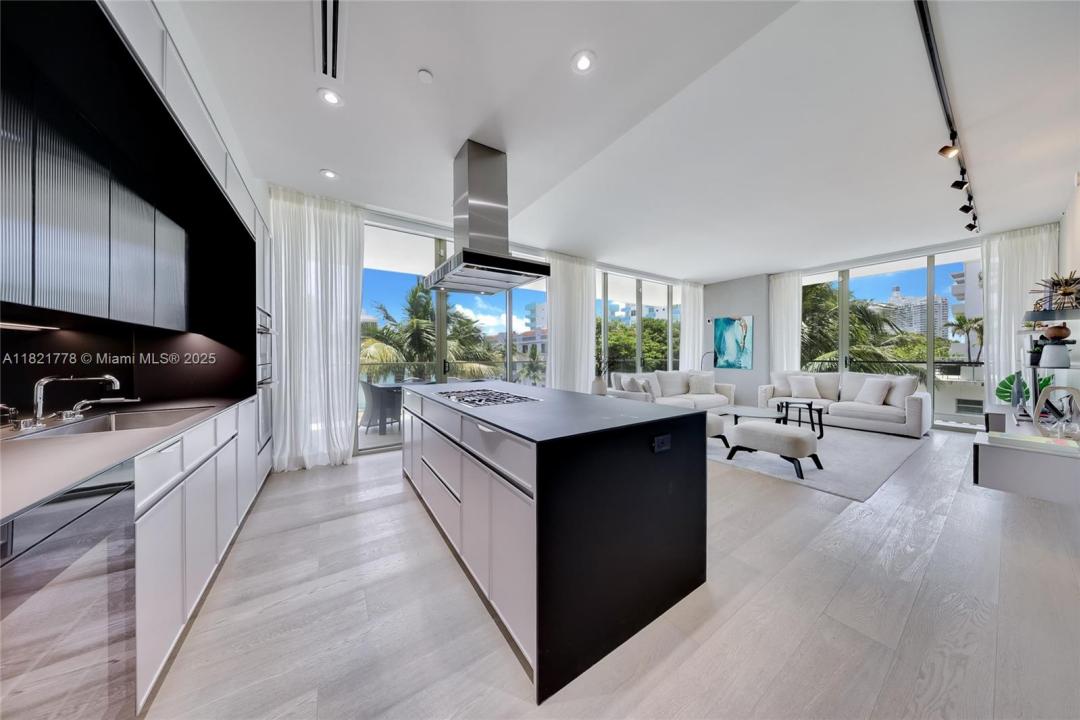 300 Collins Ave 3D, Miami Beach, フロリダ 33139, アメリカ合衆国