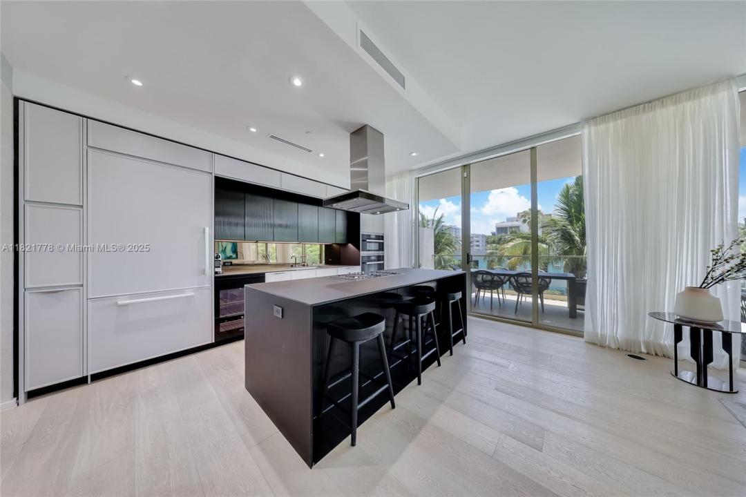 300 Collins Ave 3D, Miami Beach, フロリダ 33139, アメリカ合衆国