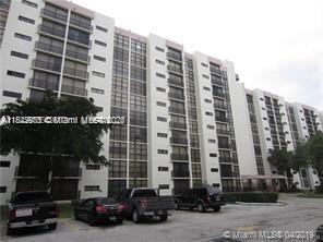 Sunny Isles Beach, Florida 33160, USA