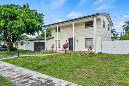 17845 SW 112th Ct, Miami, Florida 33157, USA