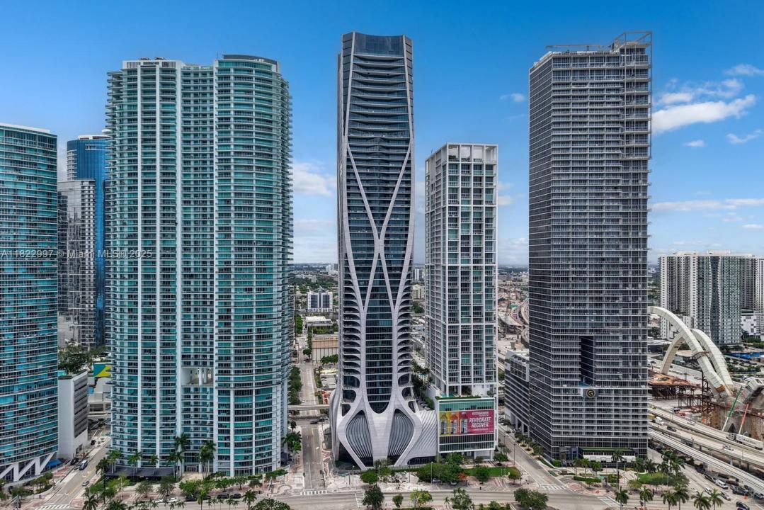1000 Biscayne Blvd 3402, Miami, 佛罗里达州 33132, 美国