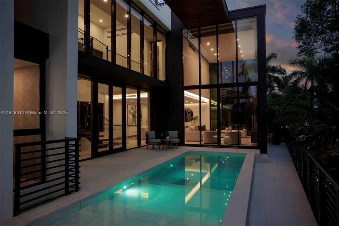 3571 Fair Isle St, Miami, فلوريدا 33133, الولايات المتحدة