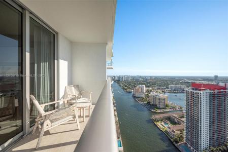 4010 S Ocean Dr T3706, Hollywood, Florida 33019, USA