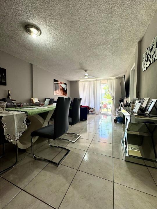 19729 SW 114th Ave 250, Miami, Florida 33157