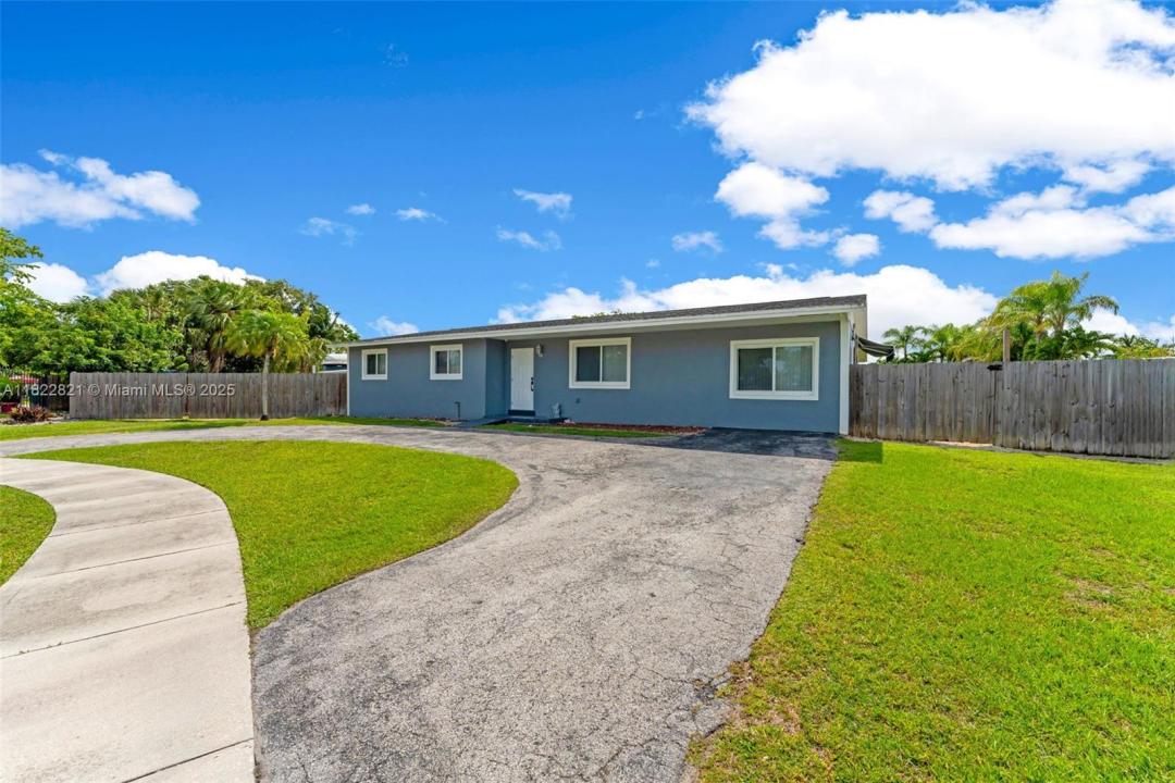 27645 SW 163rd Ave, Homestead, Florida 33031