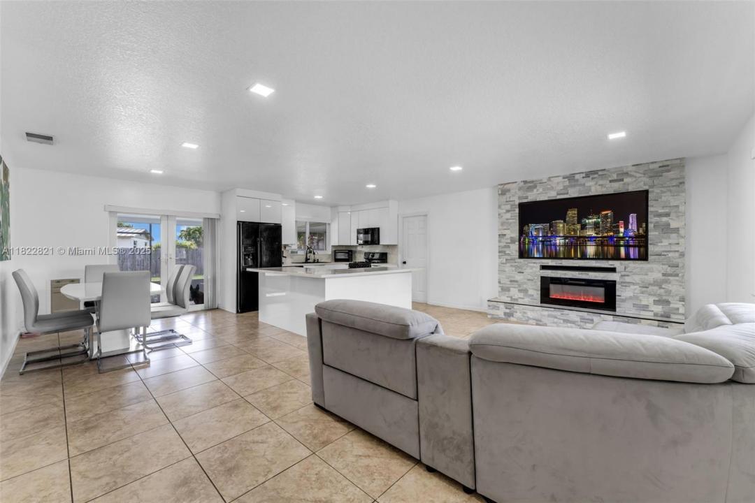 27645 SW 163rd Ave, Homestead, Florida 33031