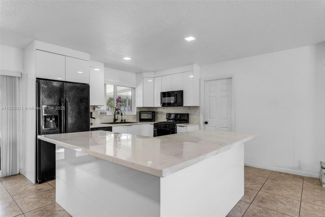 27645 SW 163rd Ave, Homestead, Florida 33031