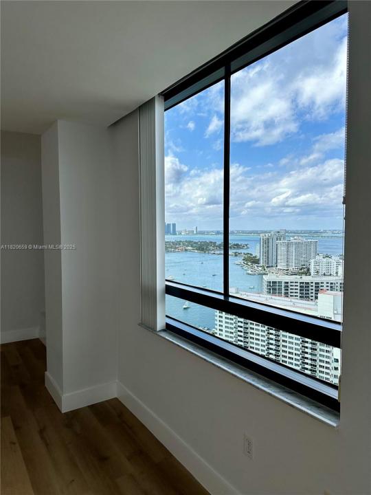 1330 West Ave 3007, Miami Beach, Florida 33139