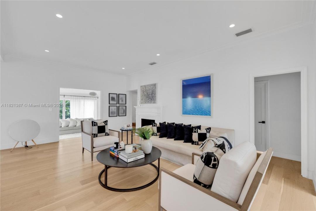 7431 Coquina Dr, North Bay Village, Florida 33141, Stati Uniti