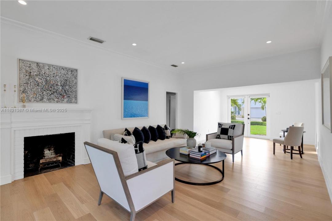7431 Coquina Dr, North Bay Village, Florida 33141, Stati Uniti