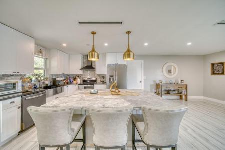 9104 SW 180th St, Palmetto Bay, Florida 33157, USA