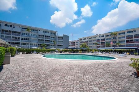215 SE 3rd Ave 405C, Hallandale Beach, Florida 33009, USA