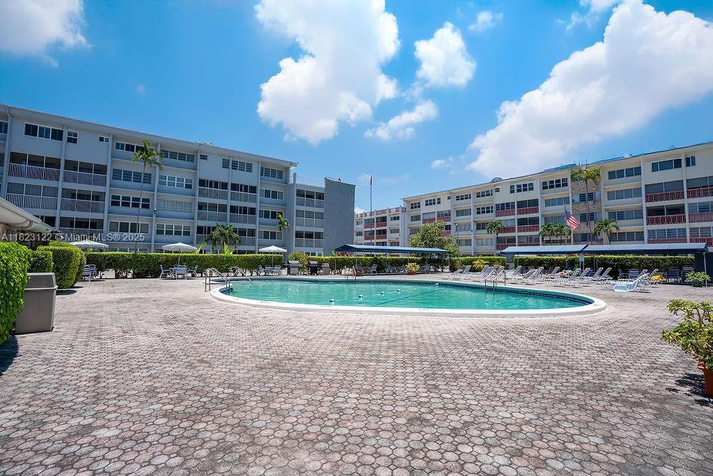215 SE 3rd Ave 405C, Hallandale Beach, Florida 33009