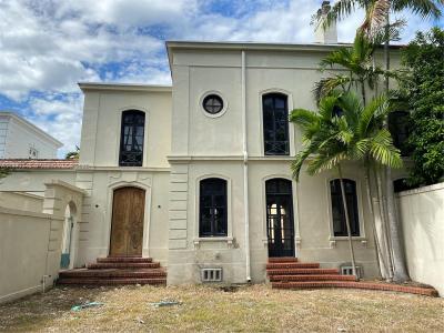 1021 Hardee Rd, Coral Gables, Florida 33146, USA