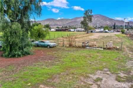 Valley Way, Jurupa Valley, California 92509, HOA KỲ