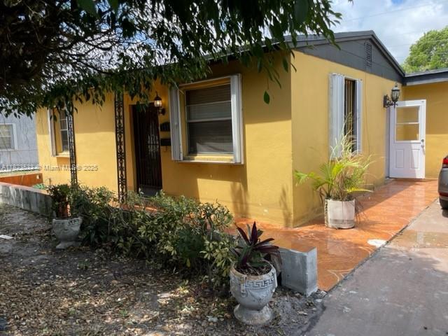 1205 NW 23rd Ave, Fort Lauderdale, Florida 33311, USA