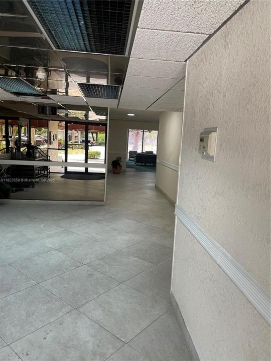 5530 NW 44th St 103C, Lauderhill, Floride 33319, États-Unis