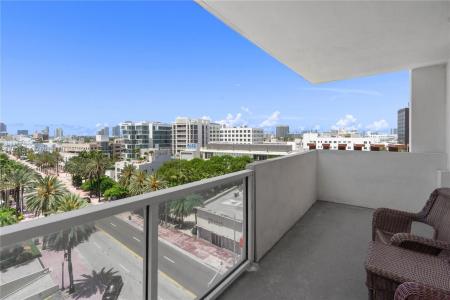 100 Lincoln Rd 811, Miami Beach, Florida 33139, USA