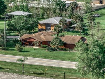 479 E ST 64 RD, Other City - In The State Of Florida, Florida 33890, USA