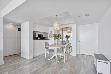 1830 S Ocean Dr 1101, Hallandale Beach, Florida 33009, USA