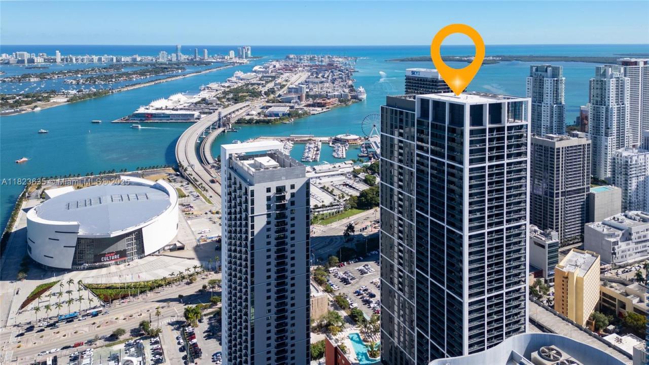 601 NE 1St Ave 5001, Miami, Florida 33132, USA