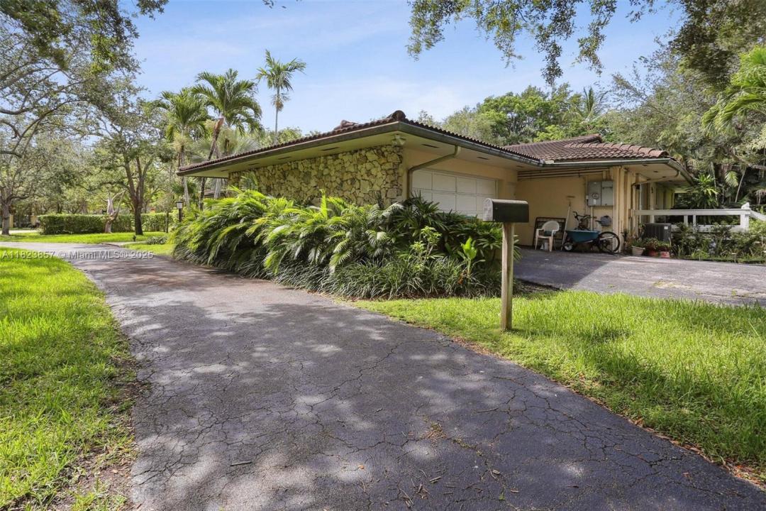 10920 SW 68th Ave Rd, Pinecrest, Florida 33156, Estados Unidos