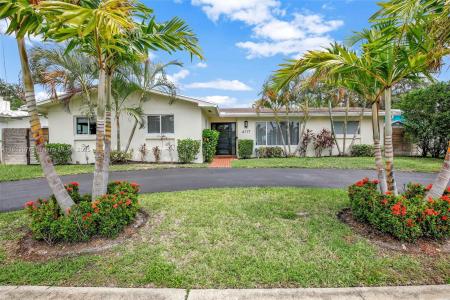 4117 Mckinley St, Hollywood, Florida 33021, USA