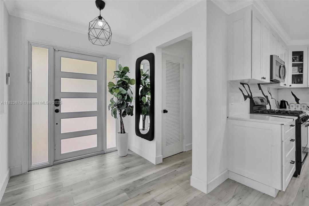 4117 Mckinley St, Hollywood, Florida 33021
