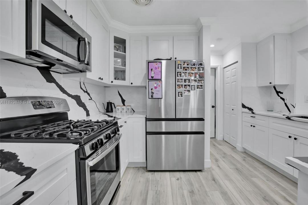 4117 Mckinley St, Hollywood, Florida 33021