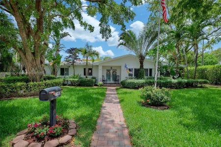 7340 SW 123rd Ter, Pinecrest, Florida 33156, USA