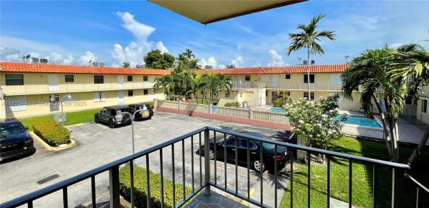 8701 SW 12th St 30, Miami, Florida 33174, USA