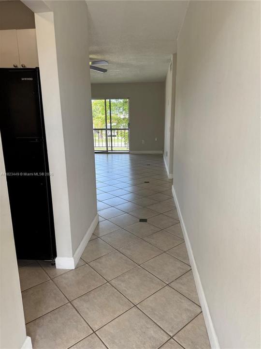 8701 SW 12th St 30, Miami, Florida 33174