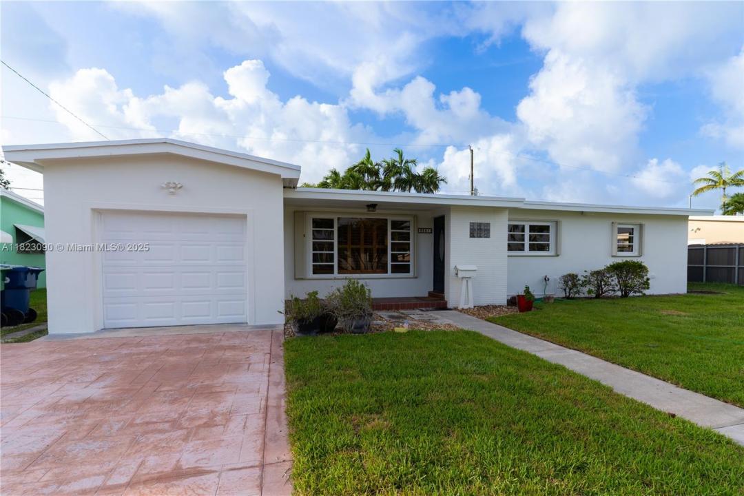 9351 SW 53rd St, Miami, 佛罗里达州 33165, 美国