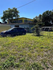 5911 W Hallandale Beach Blvd, West Park, Florida 33023, USA