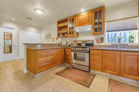 1521 Funston St, Hollywood, Florida 33020, USA