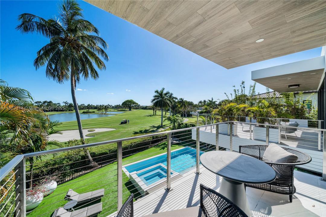 450 W 62nd St, Miami Beach, Florida 33140