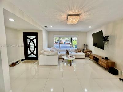 7643 SW 102nd Pl, Miami, Florida 33173, USA