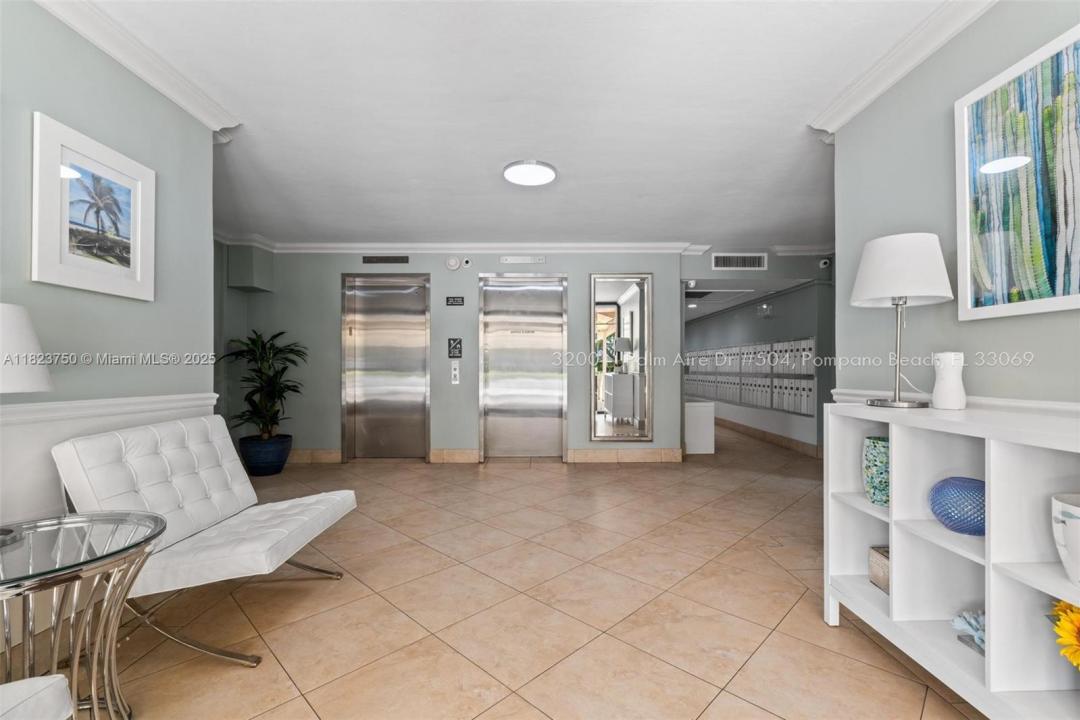 Pompano Beach, Florida 33069, USA