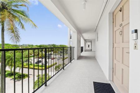 Pompano Beach, Florida 33069, USA