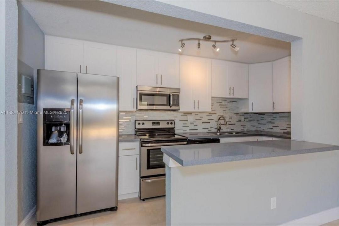 4640 NW 79th Ave 1C, Doral, Floride 33166, États-Unis