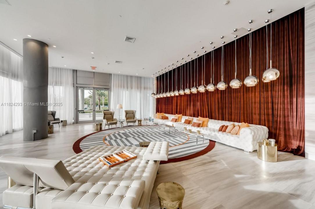 2000 Metropica Way 504, Sunrise, פלורידה 33323, ארצות הברית של אמריקה 