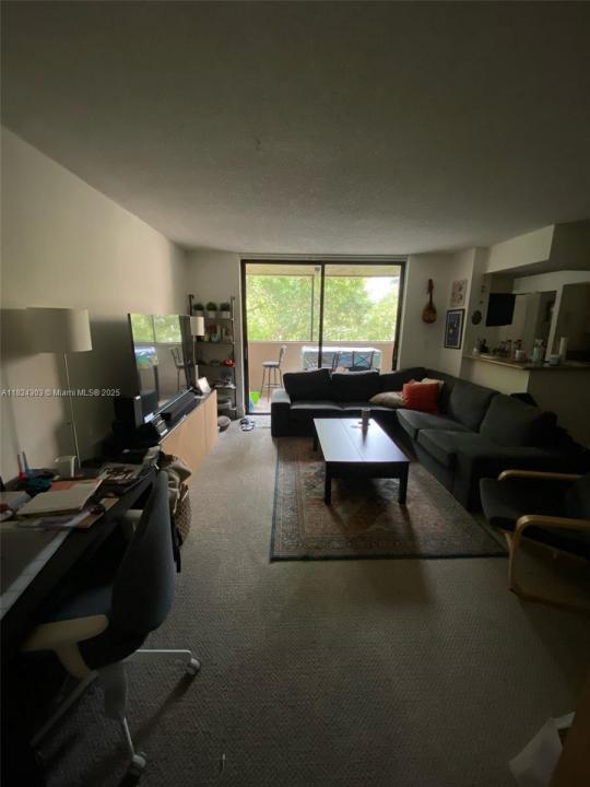 6800 Cypress Rd 409, Plantation, Florida 33317, Estados Unidos