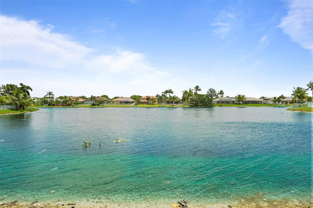 16332 N Segovia Cir, Stoneridge Lake, Fort Lauderdale, فلوريدا 33331, الولايات المتحدة